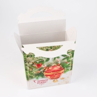 Новый год. Коробка подарочная новогодняя Ларец "Елочные игрушки" 18,2 х 11,5 х 26 см.