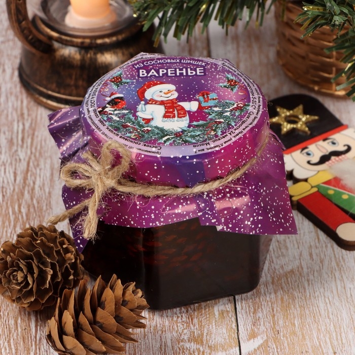 Новый год. Варенье Новый год. Варенье "Снеговик" из сосновой шишки, 100 мл