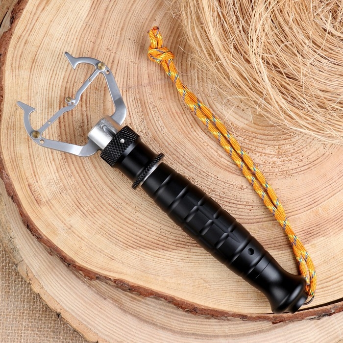 Плоскогубцы рыболовные с безменом Плоскогубцы рыболовные с безменом