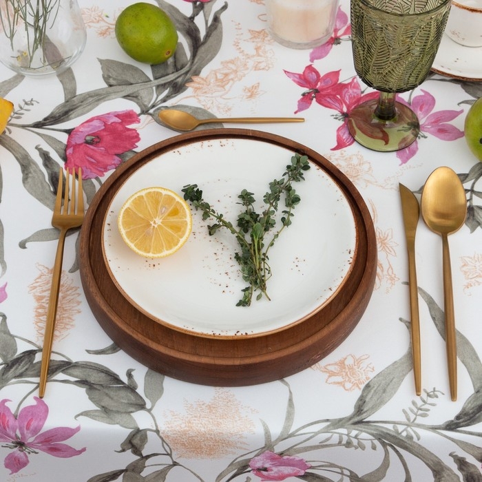 Скатерть Доляна &laquo;Лютики&raquo; 145х250 см, 100% п/э