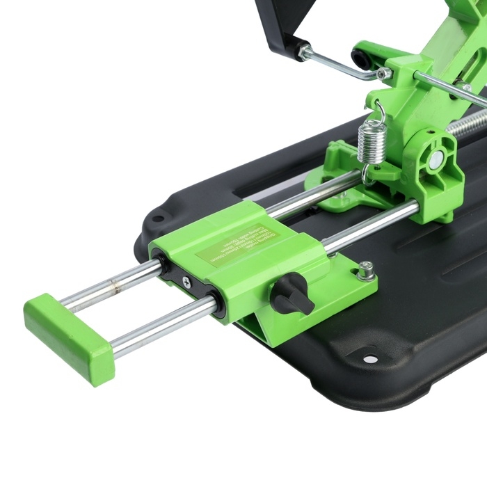 Стойка для УШМ ТУНДРА, d=100-125 мм, угловые тиски 45°, движущаяся платформа Стойка для УШМ ТУНДРА, d=100-125 мм, угловые тиски 45°, движущаяся платформа