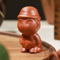 Фигурка для чайной церемонии "Писающий мальчик в шляпе" 3,5х3,5х6см Фигурка для чайной церемонии "Писающий мальчик в шляпе" 3,5х3,5х6см