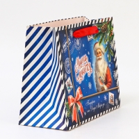 Пакет ламинированный &laquo;Чудеса случаются&raquo;, MS 23 &times; 18 &times; 10 см