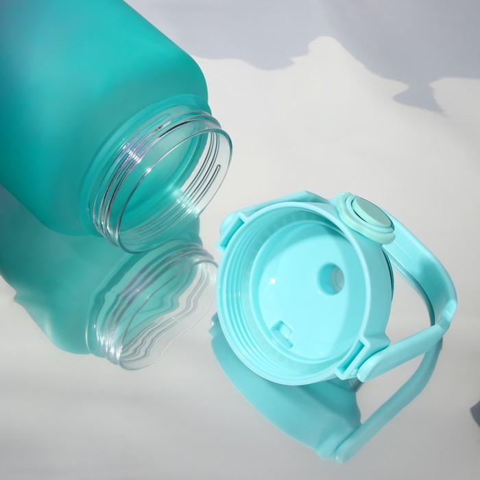 Бутылка для воды с наклейками &laquo;Спорт&raquo;, 2,25 л