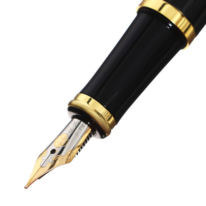 Ручка подарочная, перьевая, в кожзам футляре, VIP, корпус чёрный Ручка подарочная, перьевая, в кожзам футляре, VIP, корпус чёрный