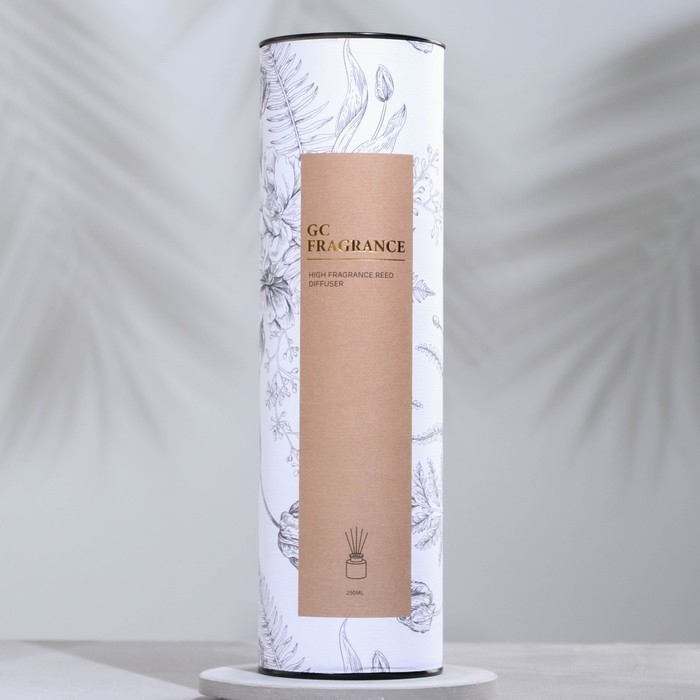 Набор для ароматизации помещений в тубусе: диффузор 230 мл, аромамасло, красное дерево