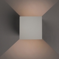 Светильник светодиодный настенный FSD-004, 6 Вт, 450 Лм, 3000К, IP54, 220 В, металл, белый Светильник светодиодный настенный FSD-004, 6 Вт, 450 Лм, 3000К, IP54, 220 В, металл, белый