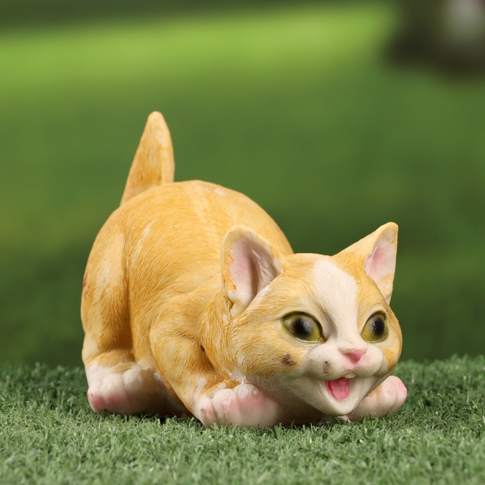 Садовая фигура Садовая фигура "Котенок на охоте" 8х15х11см МИКС