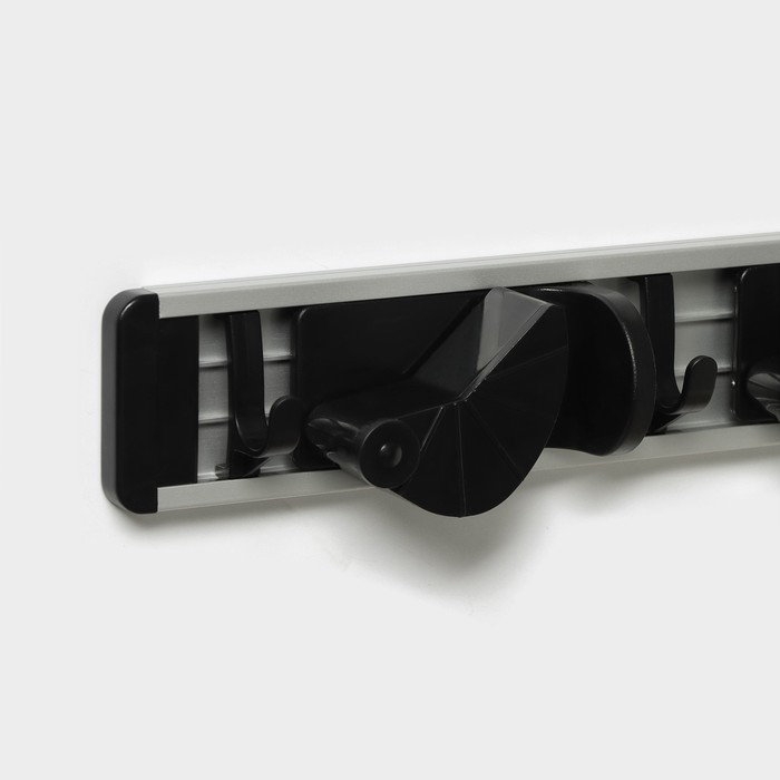 Держатель для швабр Доляна, 3 отделения, с крючками, 40&times;5&times;4 см