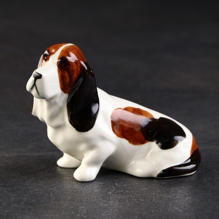 Статуэтка фарфоровая &laquo;Бассет-хаунт&raquo;, 7 см, авторская роспись