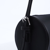 Сумка кросс-боди на молнии, цвет чёрный Сумка кросс-боди на молнии, цвет чёрный