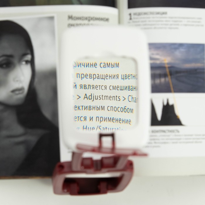 Настольная лампа с лупой 3х Настольная лампа с лупой 3х "Раскладушка" LED 5Вт 3000К 3хААА бордовый 9х6,5х25см RISALUX