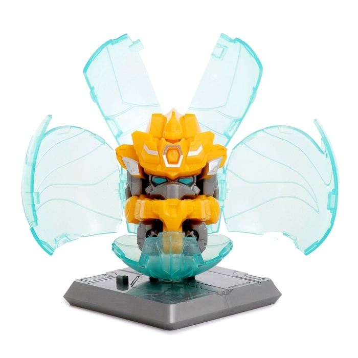 Робот &laquo;Альянс победителя&raquo;, трансформируется