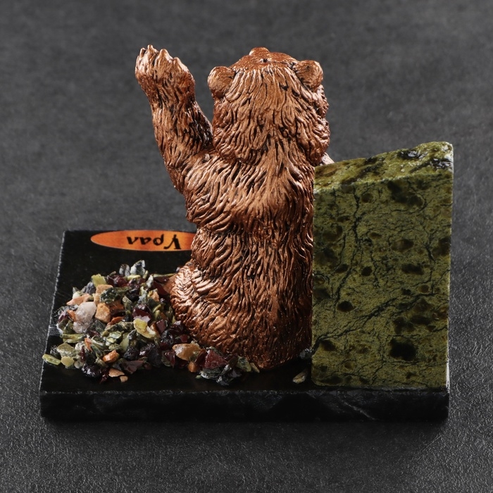 Сувенир Сувенир "Приветливый медведь", 7х10х9 см, змеевик, гипс