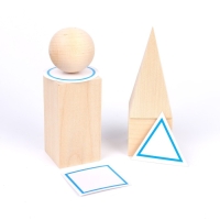 Конструктор &laquo;Геометрические тела&raquo;