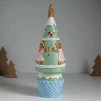 Сувенир керамика свет "Пряничная ёлочка с печенюшками" зелёная 10х10х31 см Сувенир керамика свет "Пряничная ёлочка с печенюшками" зелёная 10х10х31 см
