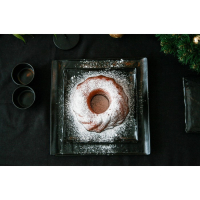 Блюдо фарфоровое для подачи Magistro Pietra lunare, 21×21 см, цвет чёрный Блюдо фарфоровое для подачи Magistro Pietra lunare, 21×21 см, цвет чёрный