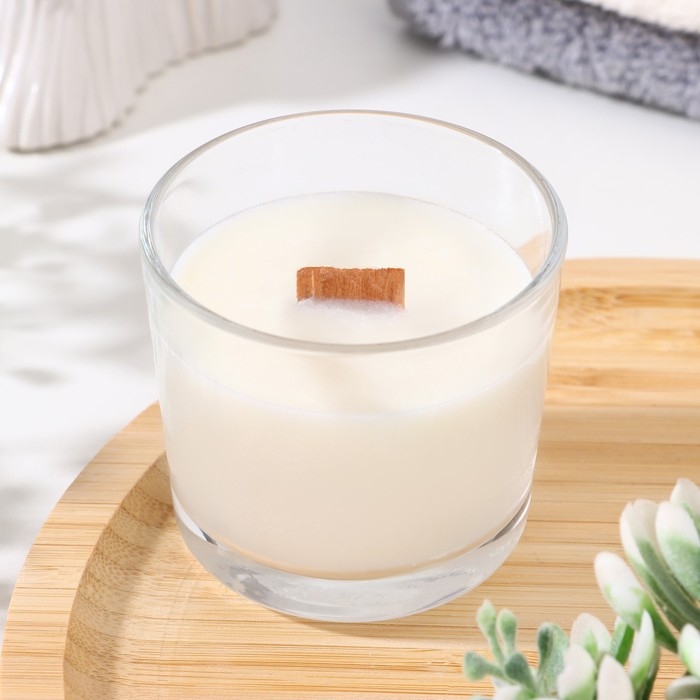 Свеча из соевого воска в стакане с деревянным фитилем Свеча из соевого воска в стакане с деревянным фитилем "Имбирное печенье", 65 гр