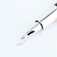 Подарочный набор, блокнот и фигурная ручка &laquo;Юная модница&raquo;