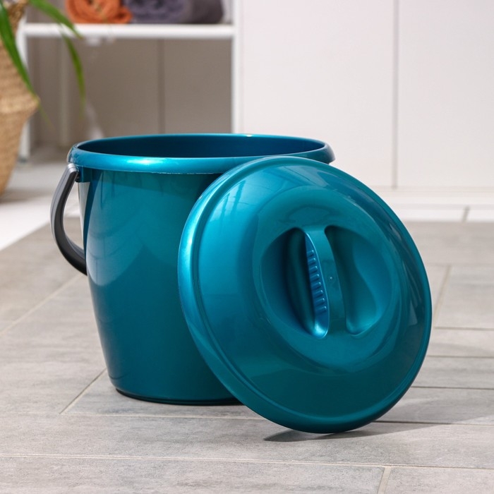 Ведро с крышкой «Удачное», 7 л, цвет МИКС Ведро с крышкой «Удачное», 7 л, цвет МИКС