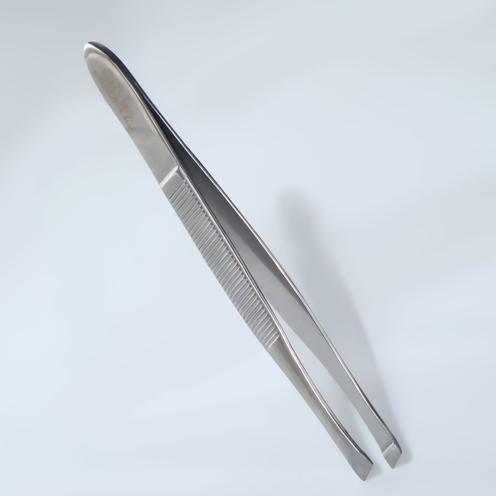 Пинцет скошенный ZINGER, узкий, 9 см, на блистере, цвет серебристый, B-158-S-SH Пинцет скошенный ZINGER, узкий, 9 см, на блистере, цвет серебристый, B-158-S-SH