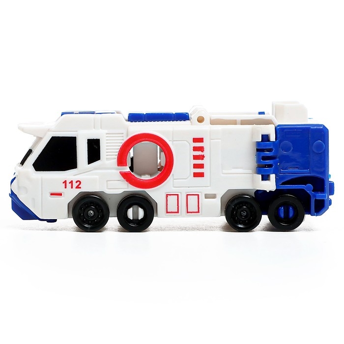 Робот &laquo;Полицейский вертолёт&raquo;, трансформируется, собирается из 3-х машинок