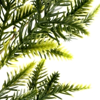 Декор &laquo;Ветвь мохнатой ели&raquo;