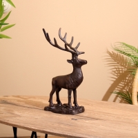Сувенир "Олень" алюминий 17х16х34 см Сувенир "Олень" алюминий 17х16х34 см