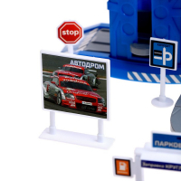 Парковка &laquo;Полицейский участок&raquo;, с 2 металлическими машинами