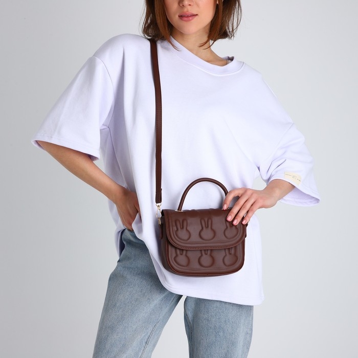 Сумка молодёжная на магните, цвет коричневый Сумка молодёжная на магните, цвет коричневый