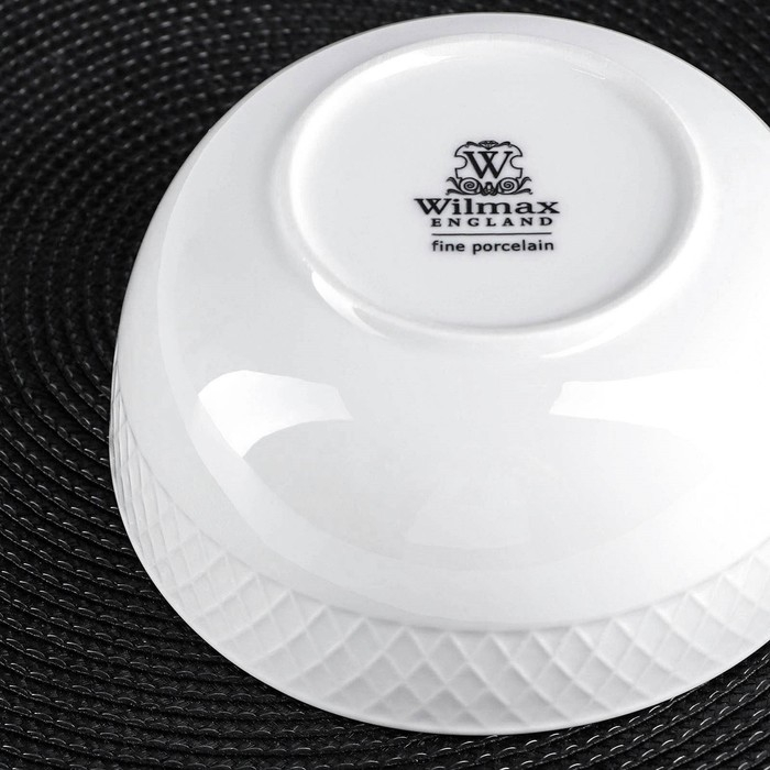 Салатник фарфоровый Wilmax &laquo;Юлия Высоцкая&raquo;, 1,3 л, d=18 см, цвет белый