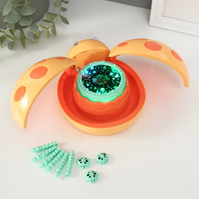 Шкатулка музыкальная механическая Шкатулка музыкальная механическая "Божья коровка" жёлтая 12х15х8,5 см