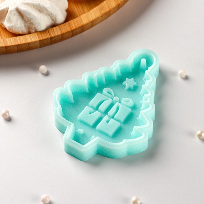 Силиконовый молд &laquo;Ёлочка с подарками&raquo;, 8&times;5,8&times;0,8 см, цвет бирюзовый