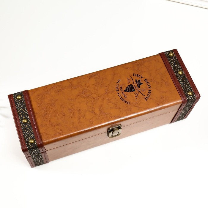 Шкатулка дерево, кожзам под бутылку Шкатулка дерево, кожзам под бутылку "Виноделие" открывашка 34,5х11,5х12 см