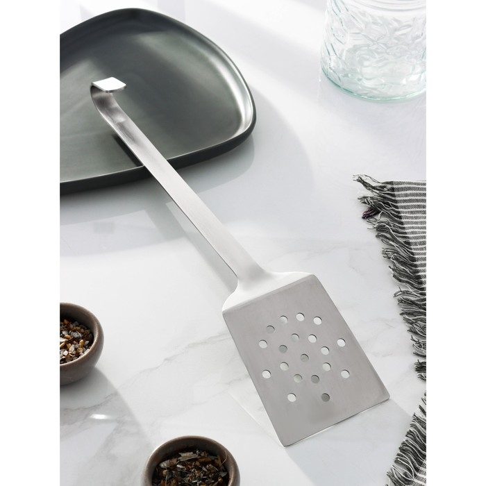 Лопатка перфорированная из нержавеющей стали Доляна &laquo;Индия&raquo;, длина 39 см