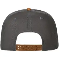 Бейсболка Foreside с прямым козырьком, серая с коричневым Бейсболка Foreside с прямым козырьком, серая с коричневым