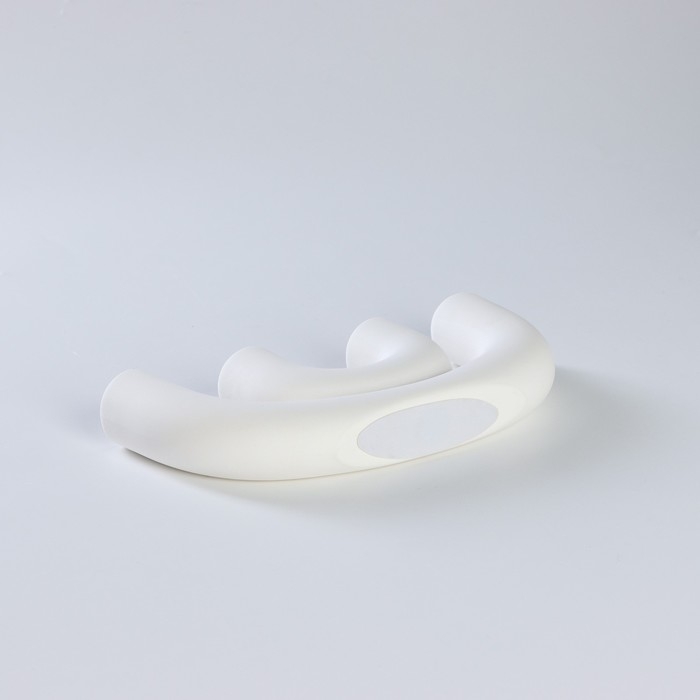 Подсвечник керамический &laquo;Скандинавия&raquo;, 23&times;10,5 см, горлышко d=2,3 см, цвет белый