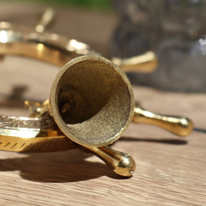 Гонг резной "Штурвал" двухсторонний, с деревянной ручкой 19х7,5х17,5 см