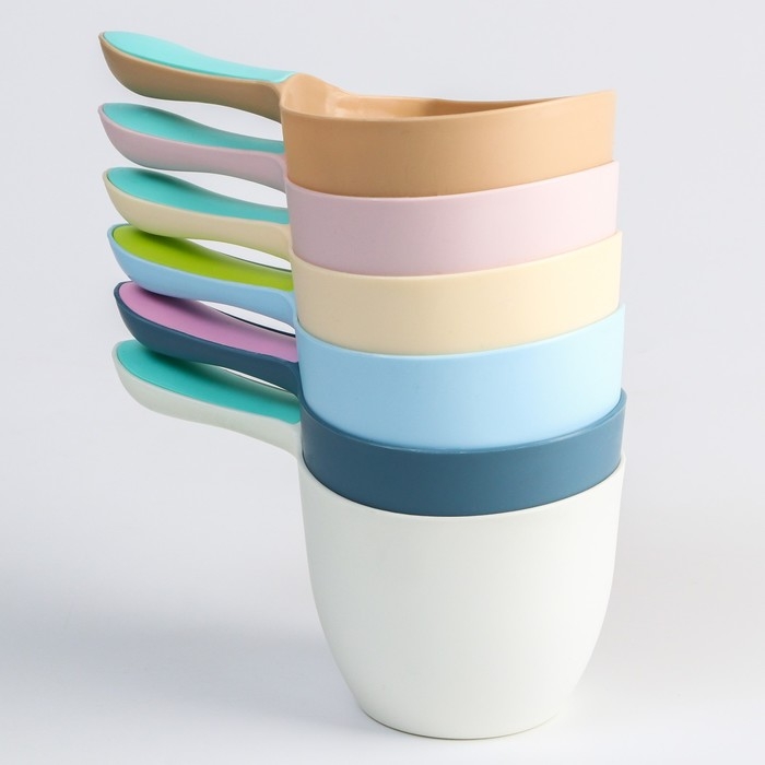 Ковш пластиковый для купания и мытья головы, детский банный ковшик, 500 мл., цвет МИКС Ковш пластиковый для купания и мытья головы, детский банный ковшик, 500 мл., цвет МИКС