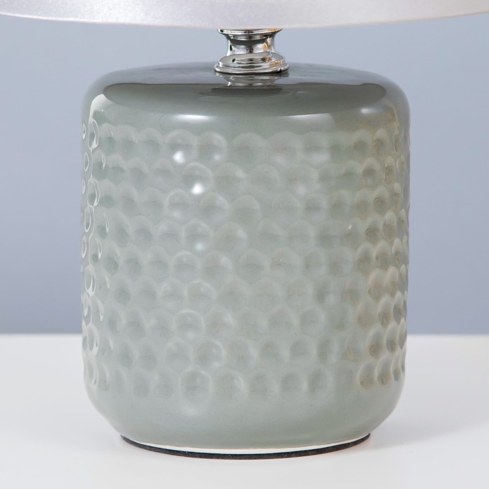 Настольная лампа "Манолия" Е14 40Вт серый 18х18х27 см RISALUX