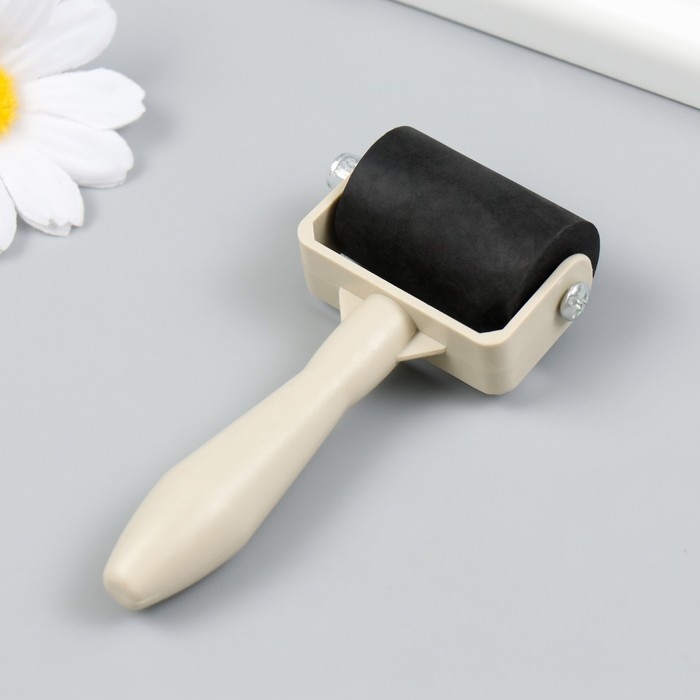 Ролик для творчества 9,5х3,5 см пластик, металл, резина Ролик для творчества 9,5х3,5 см пластик, металл, резина