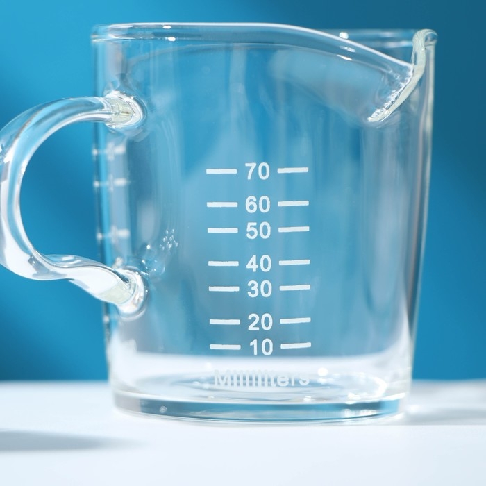Кружка стеклянная мерная с носиком «Классика», 75 мл Кружка стеклянная мерная с носиком «Классика», 75 мл