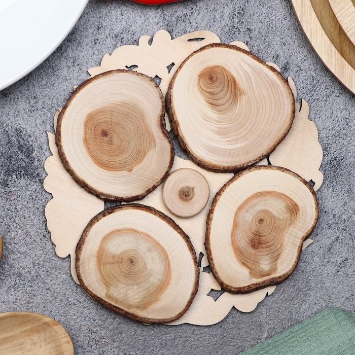 Подставка под горячее Подставка под горячее "Олень", D = 15 см, можжевельник