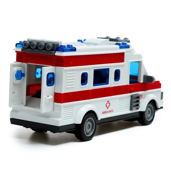 Машина радиоуправляемая &laquo;Скорая помощь&raquo;, световые эффекты, работает от батареек
