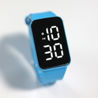 Часы наручные электронные, 3 АТМ, ремешок силикон, голубые Часы наручные электронные, 3 АТМ, ремешок силикон, голубые