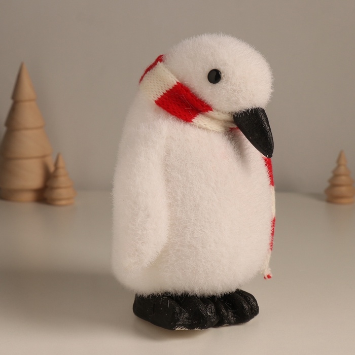Декор Декор "Пингвин в полосатом шарфике" 17х12х10 см