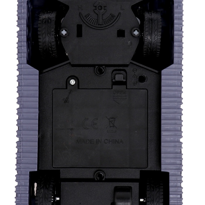 Танк радиоуправляемый &laquo;Победа&raquo;, работает от батареек, цвет серый