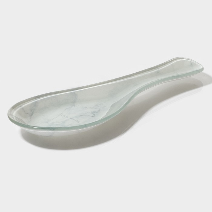 Подставка стеклянная под ложку Доляна &laquo;Марбл белый&raquo;, 23,5&times;8,3&times;1,5 см
