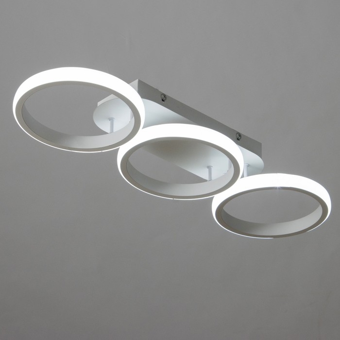 Светильник Светильник "Наоми" LED 33Вт 6000К белый 52,5х17х7 см