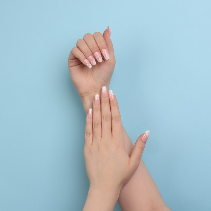 Накладные ногти «Fire», 12 шт, с клеевыми пластинами, форма балерина, розовые, белые Накладные ногти «Fire», 12 шт, с клеевыми пластинами, форма балерина, розовые, белые